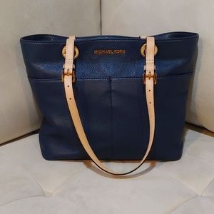 Michael kors tote bag